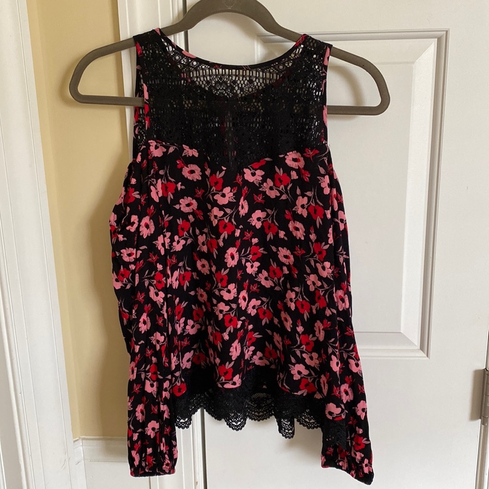Express Floral cold shoulder shirt. Size S